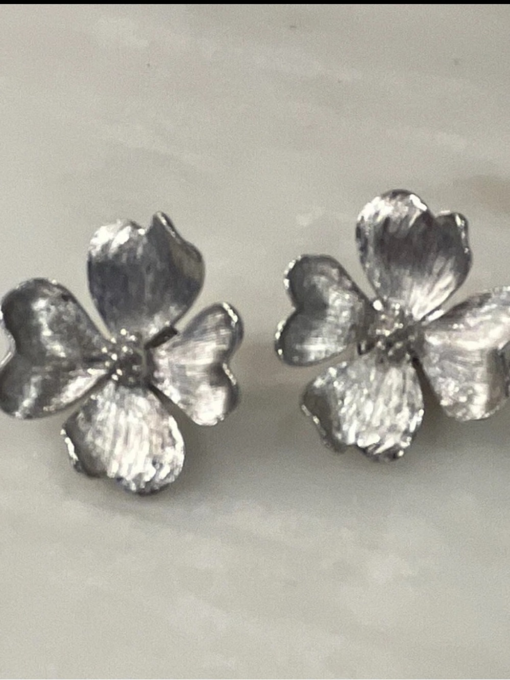 Vintage Marvella silver tone clip on earrings